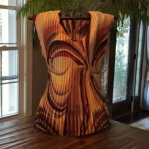 Crepe sleeveless top